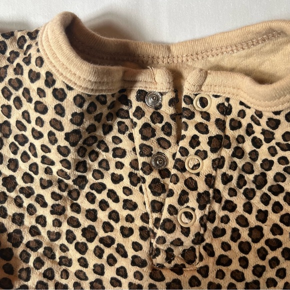 Infant Lightweight Suits - Picture 8 of 10